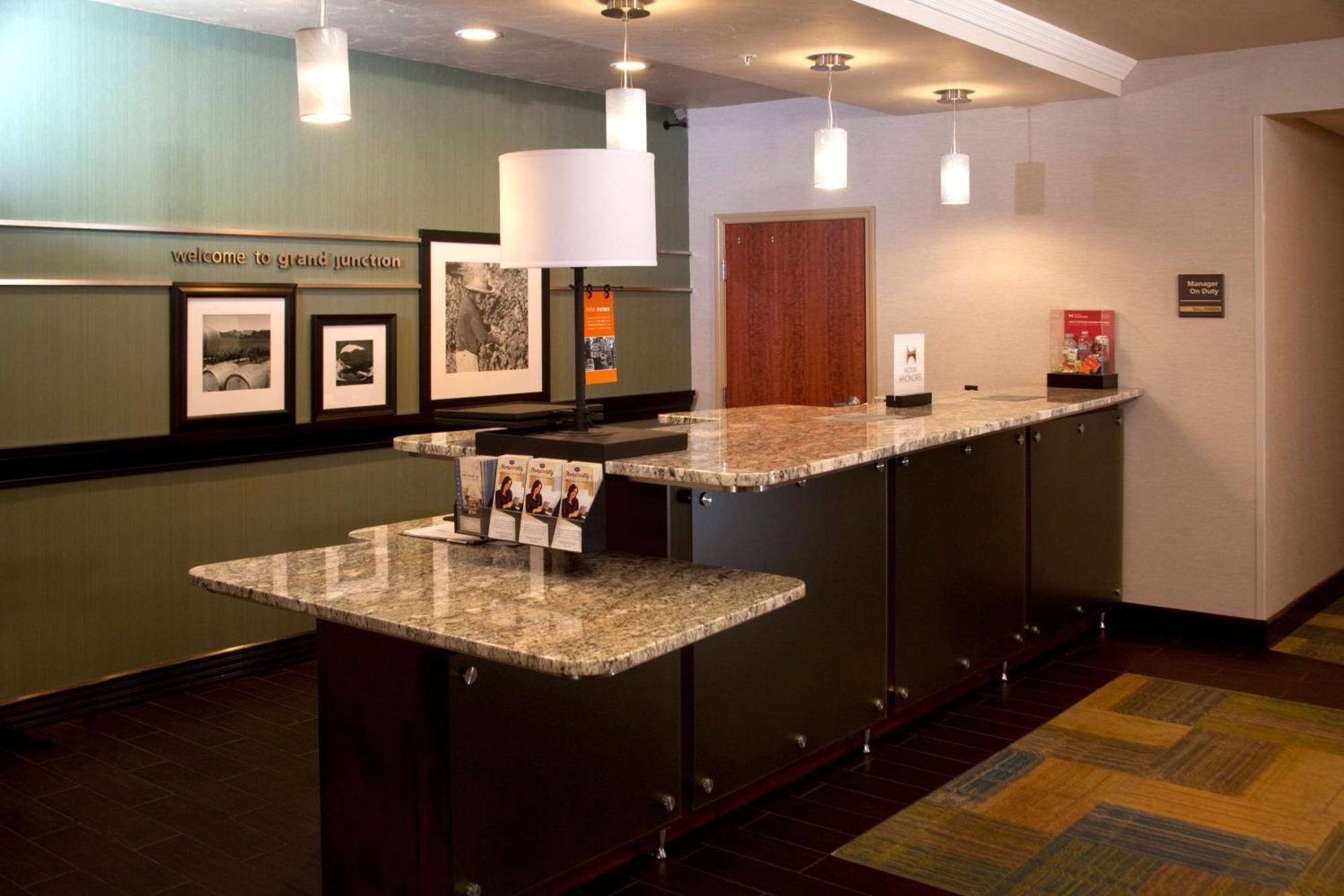 Hampton Inn Grand Junction Exteriör bild